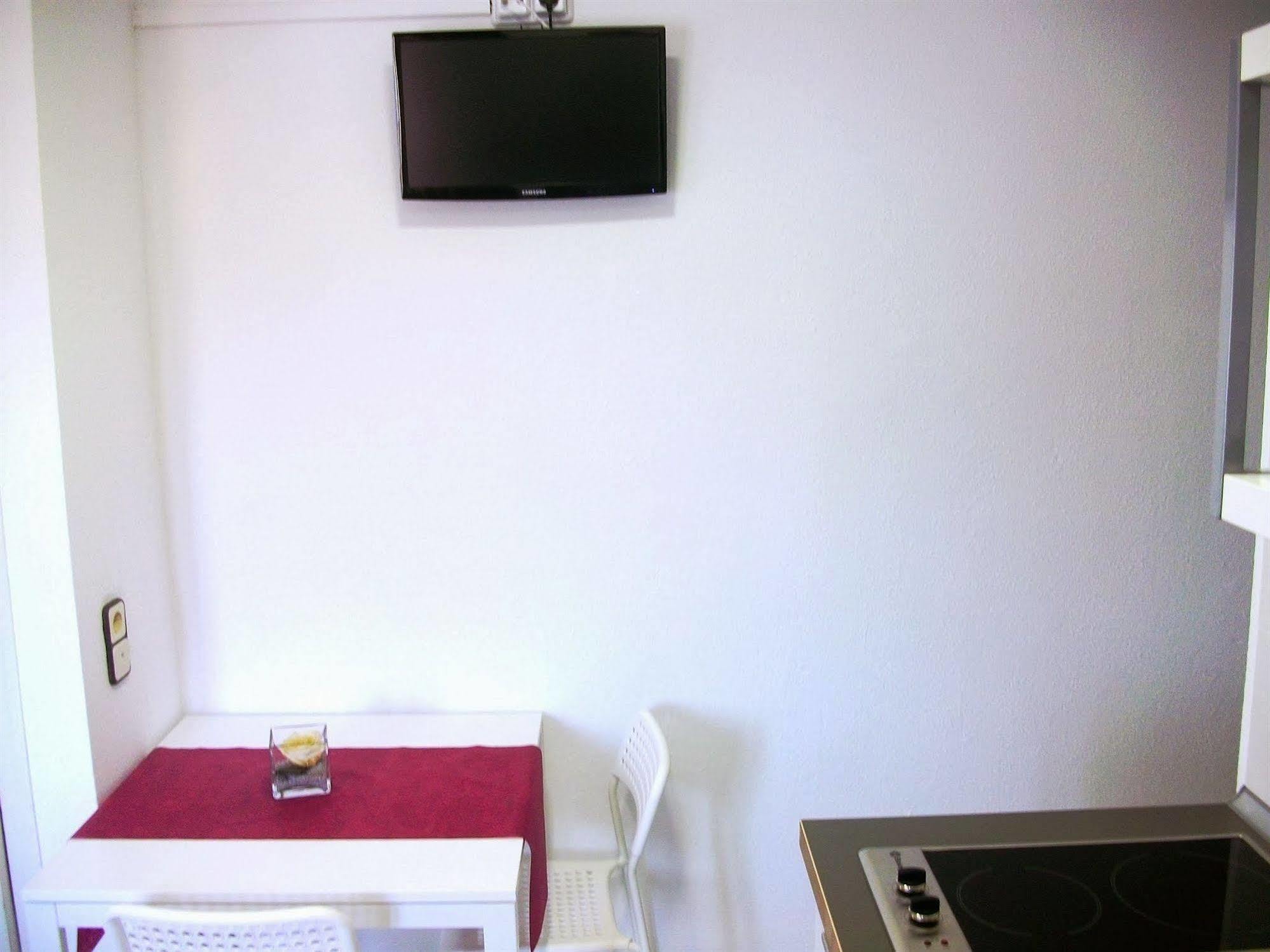 Apartamentos Ar Enjoy Bellavista Lloret de Mar Luaran gambar